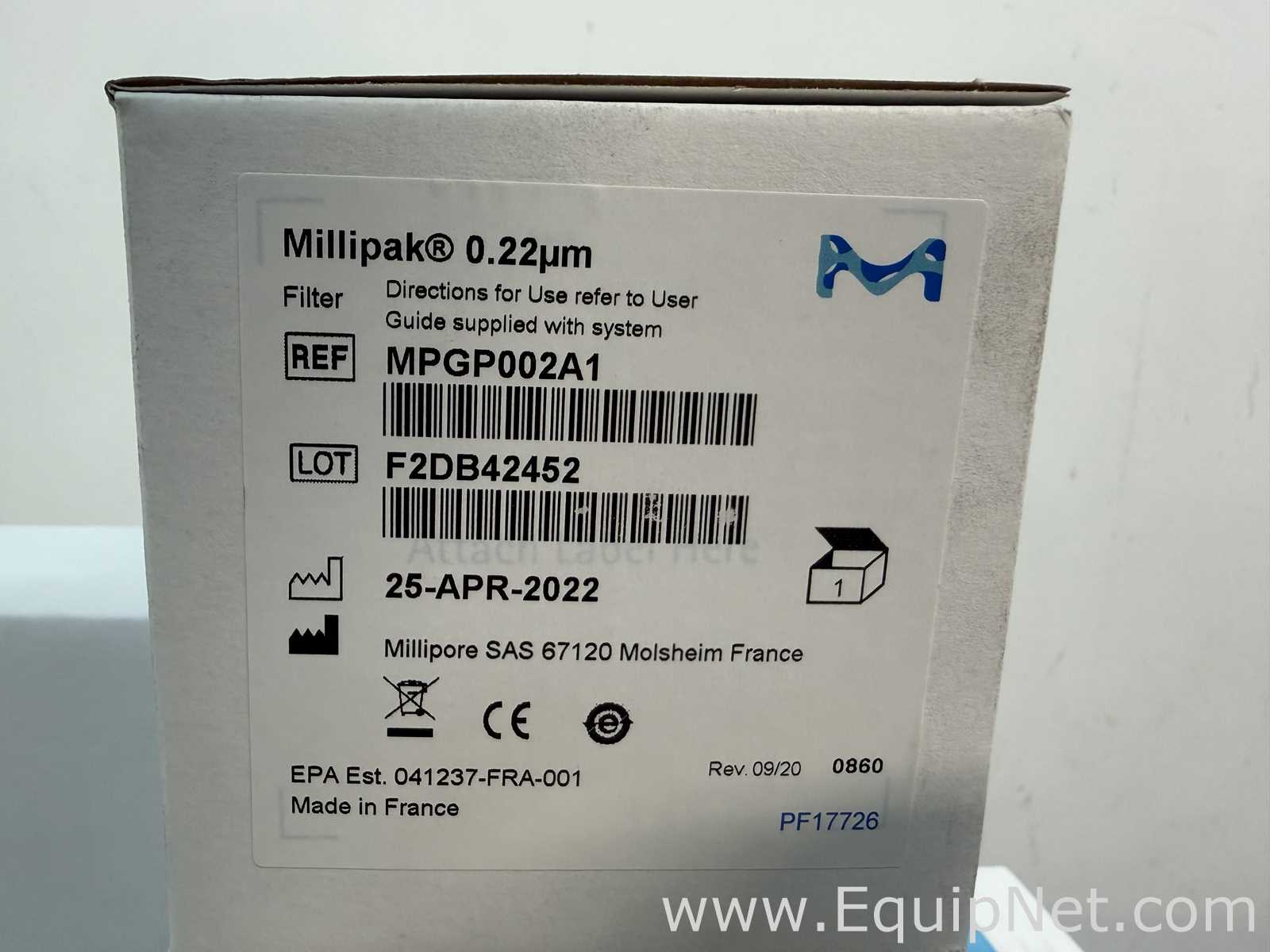 Unused Millipore Milli-Q IQ 7000 Laboratory Water Purification System With Accessories