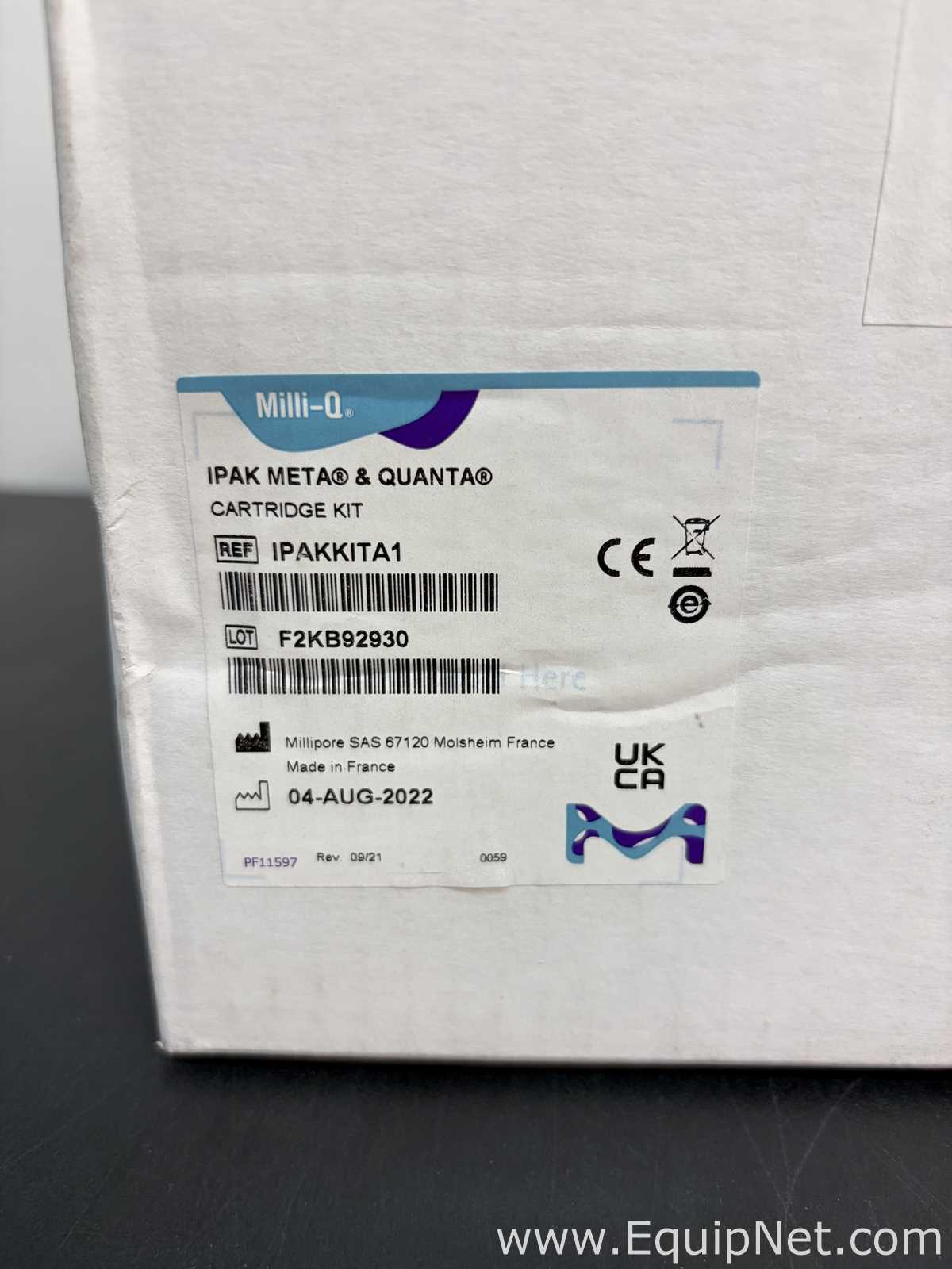 Sistema de Purificación y Destilación de Agua Millipore Milli-Q IQ 7000. Sin usar
