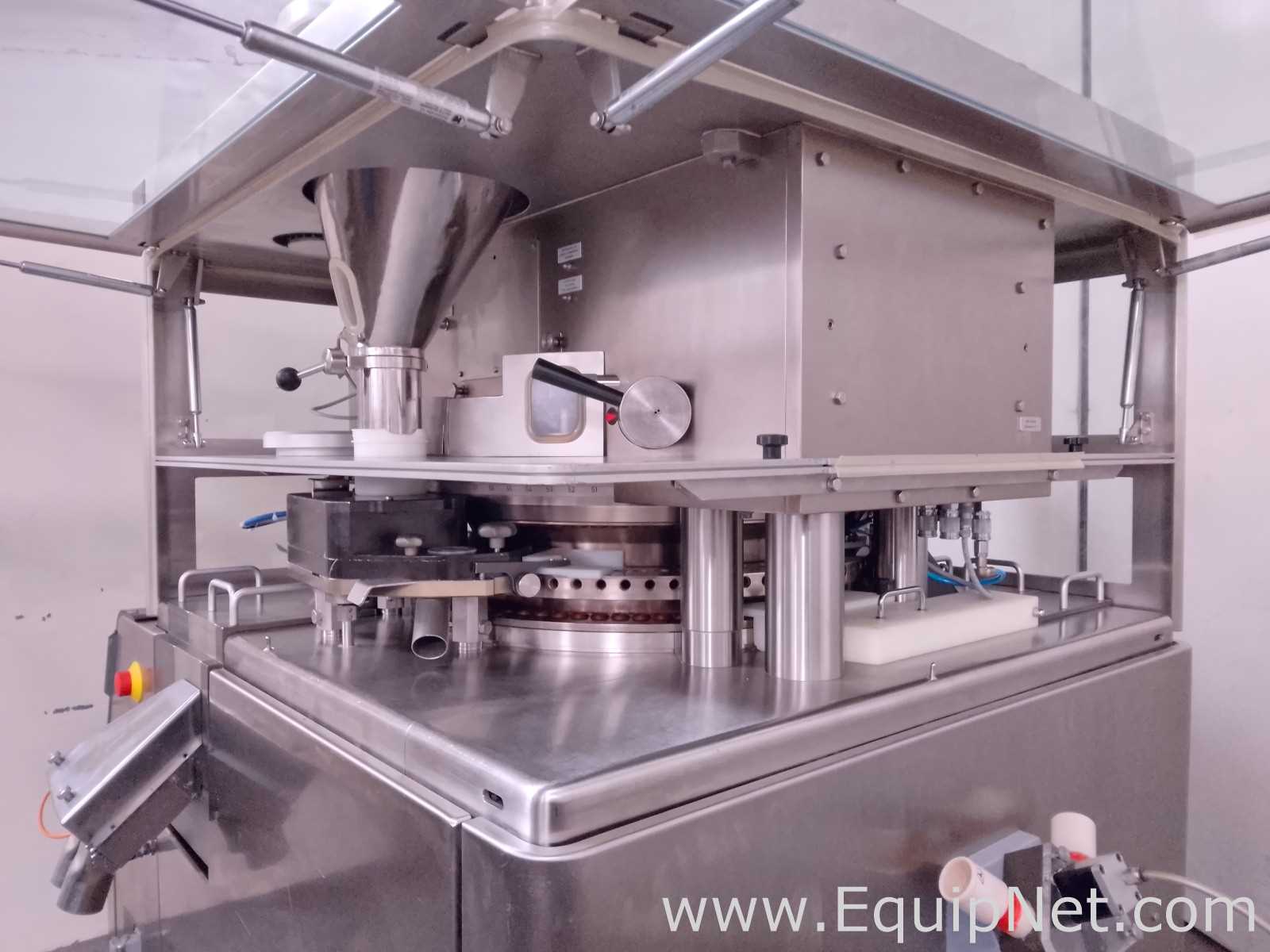 KILIAN MOD. T 400 - Rotary tablet press