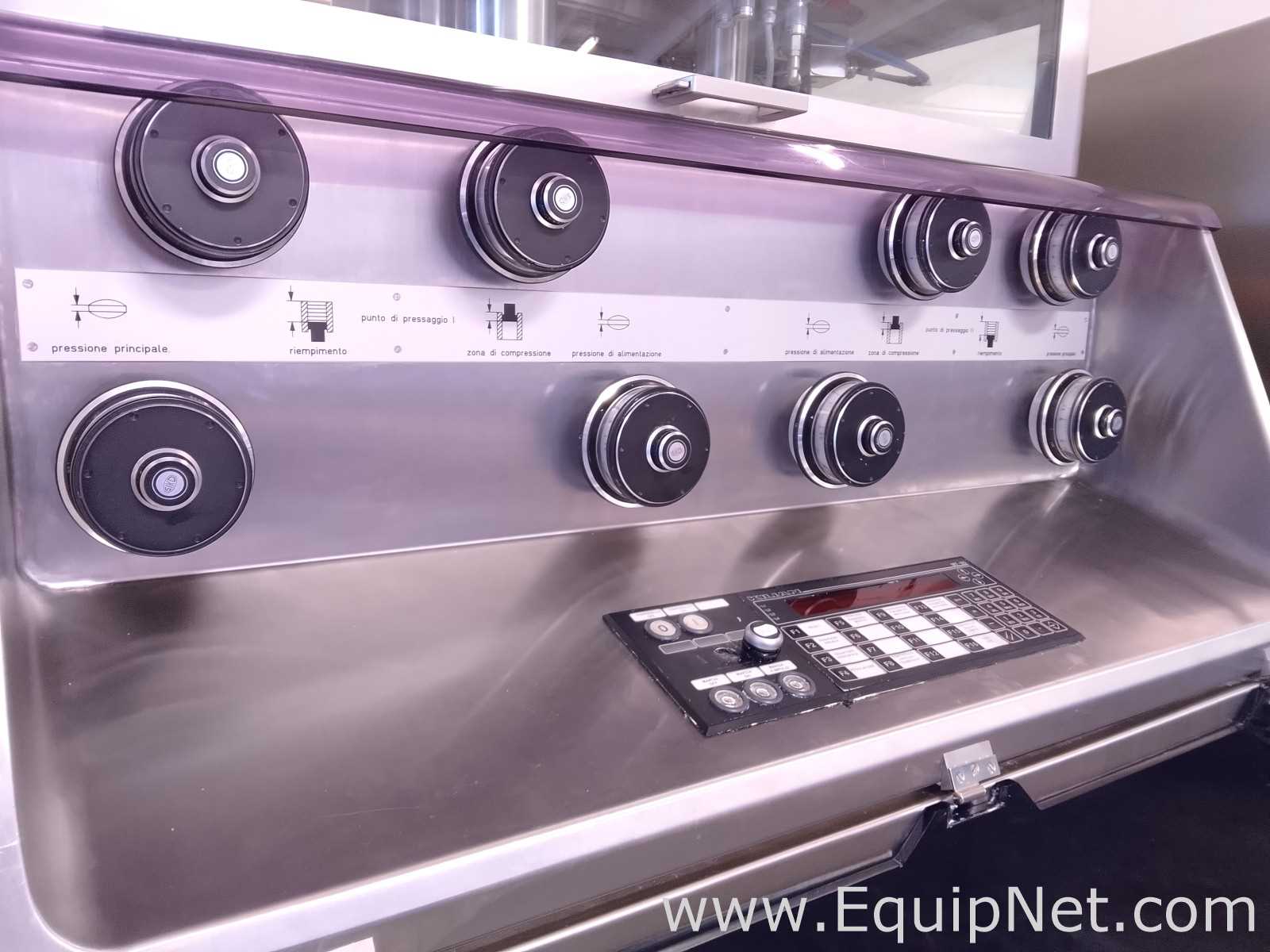 KILIAN MOD. T 400 - Rotary tablet press