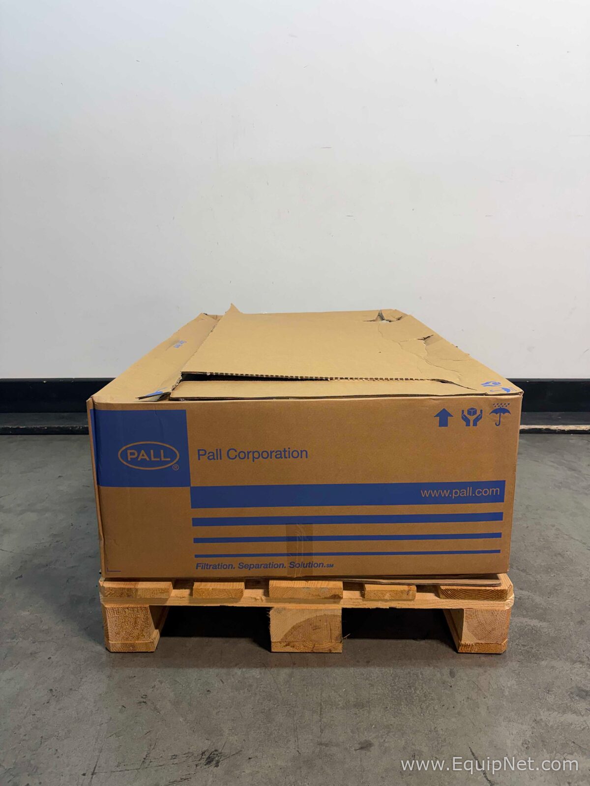  Pall Corporation 6404-1201T