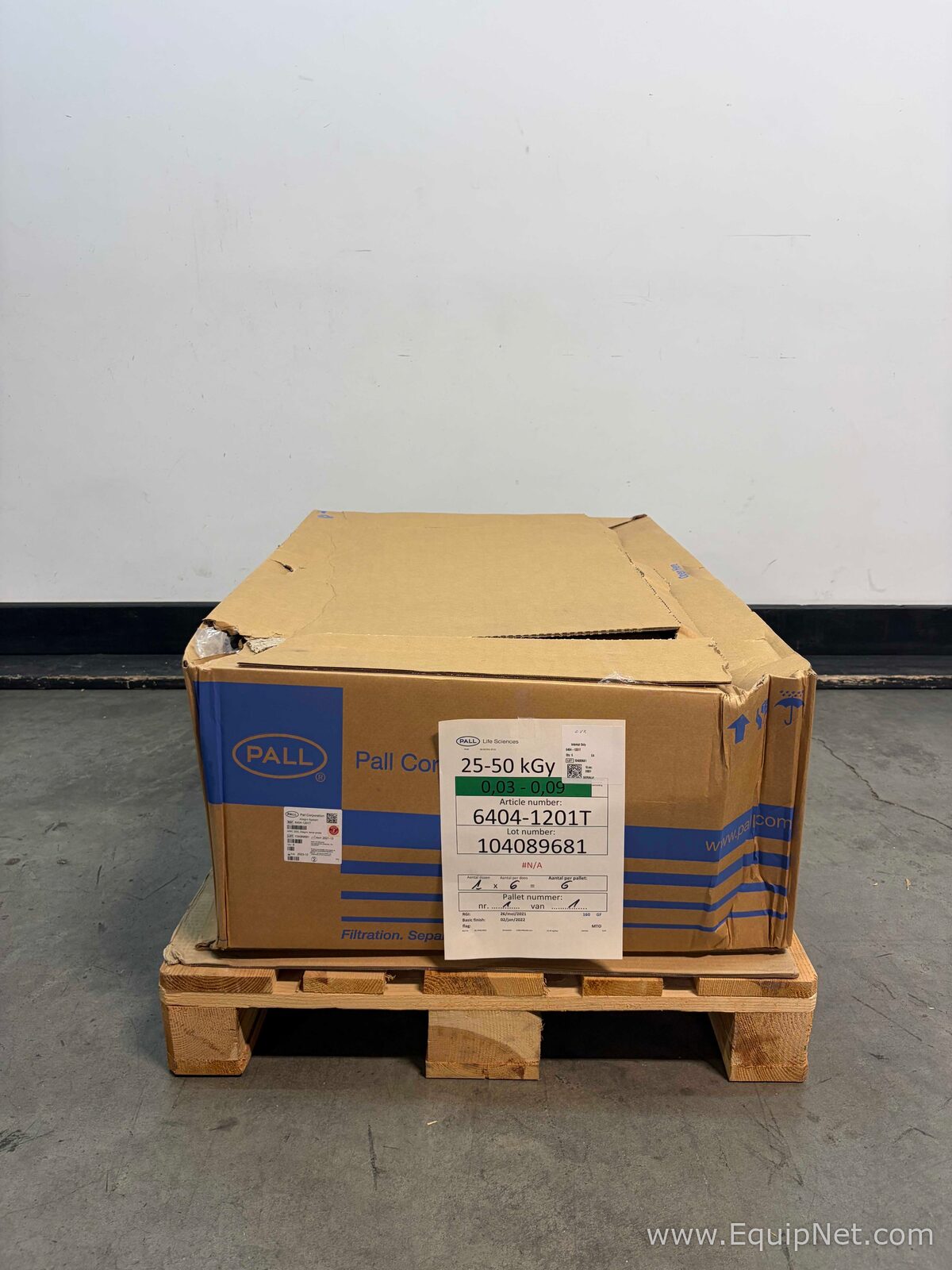  Pall Corporation 6404-1201T