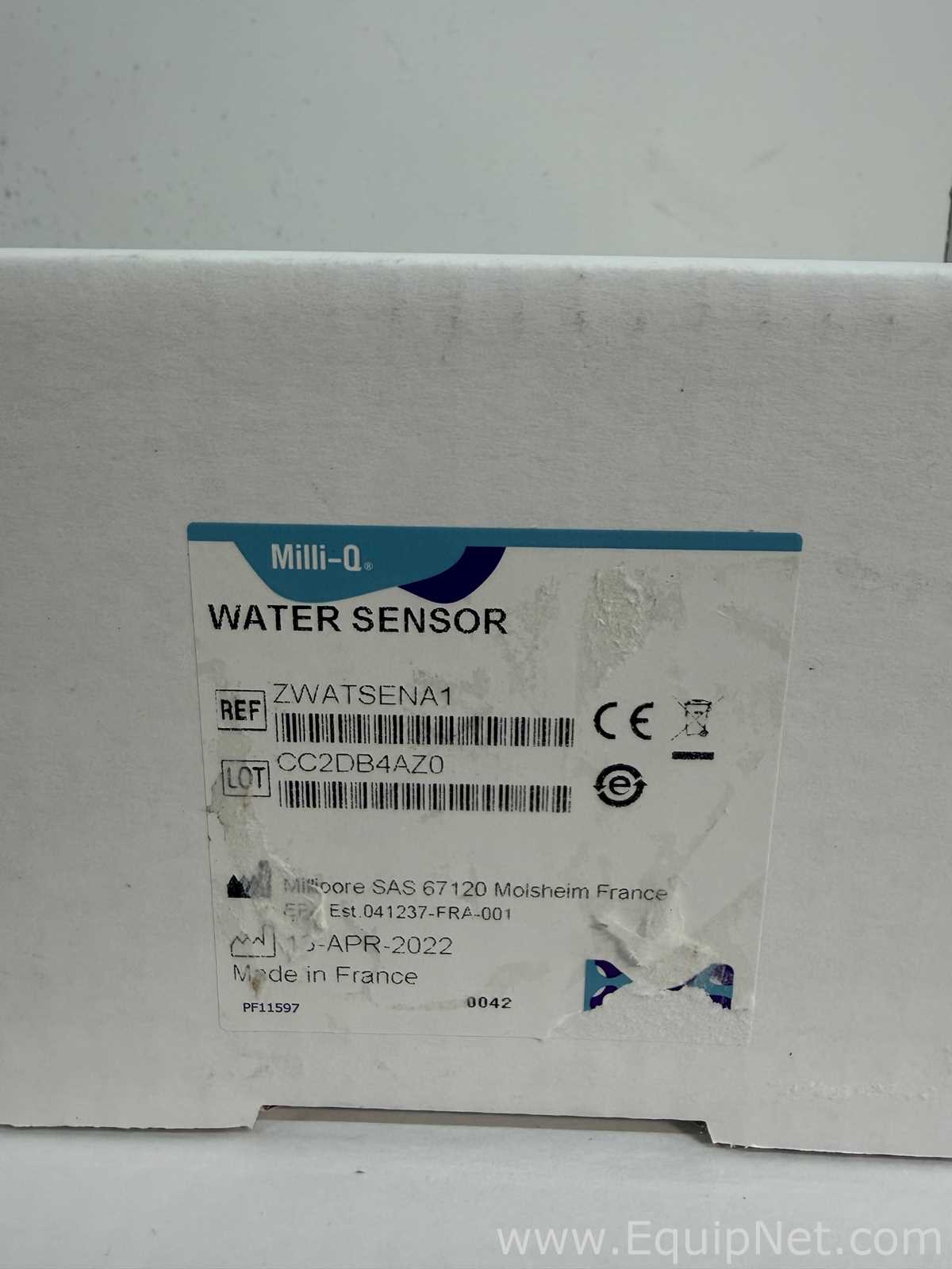 Sistema de Purificación y Destilación de Agua Millipore Milli-Q IQ 7000. Sin usar