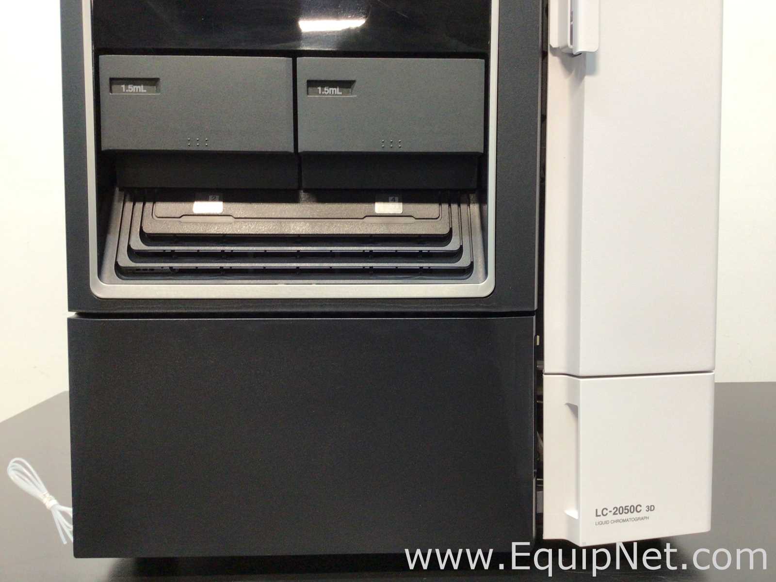 Sistema HPLC Shimadzu LC-2050C 3D