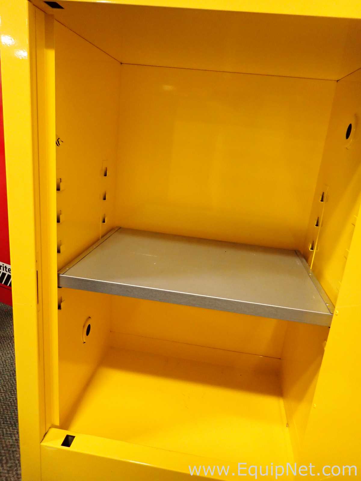 Gabinete de Almacenamiento de Inflamables JustRite Requisitos de aire 12 GALS.  12 Galones