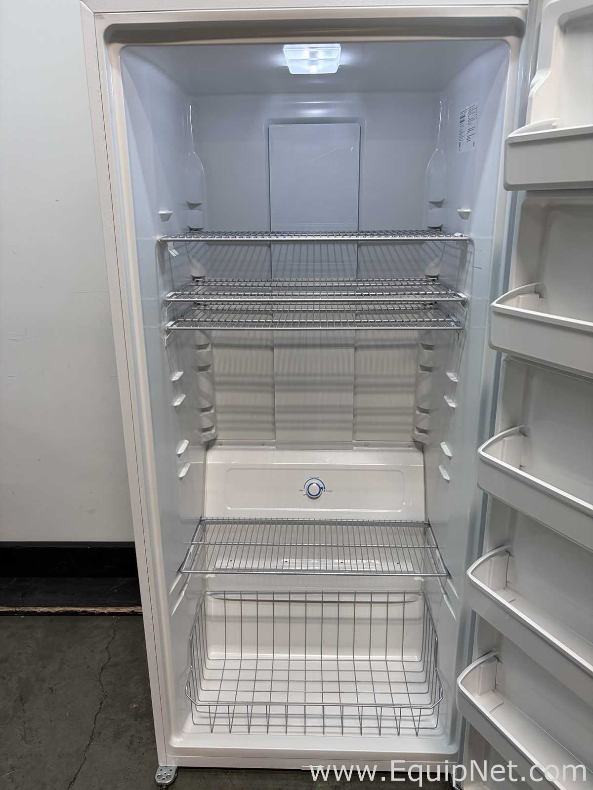 Congelador Frigidaire FFUF2021AW0