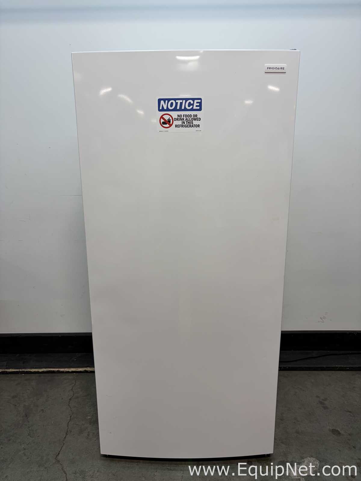 Congelador Frigidaire FFUF2021AW0