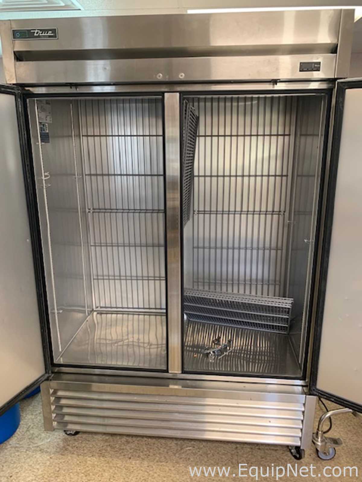 Freezer True Refrigeration T-49F-HC